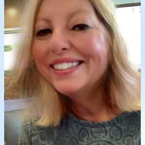 Meet your Posher, Rosa